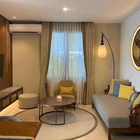 Putri Duyung Ancol Hotel Jakarta Exterior photo